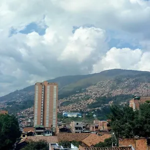https://habitacion-cerca-al-centro.colombiamedellinhotels.com